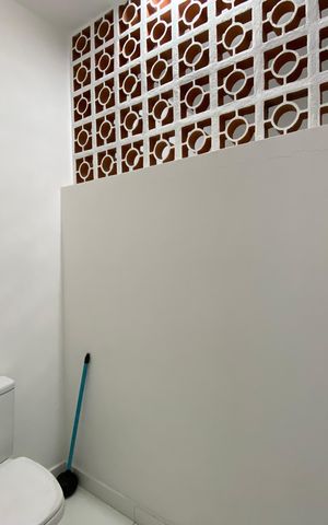 Casa para alugar com 185m², 3 quartos e 2 vagas Casa para alugar com 185m², 3 quartos e 2 vagasBanheiro
