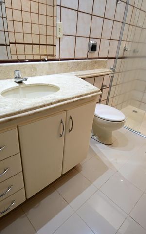 Casa para alugar com 240m², 4 quartos e 4 vagas