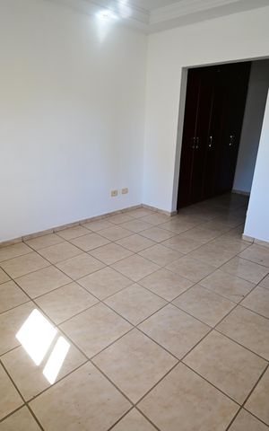 Casa para alugar com 240m², 4 quartos e 4 vagas