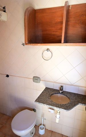 Casa para alugar com 240m², 4 quartos e 4 vagas