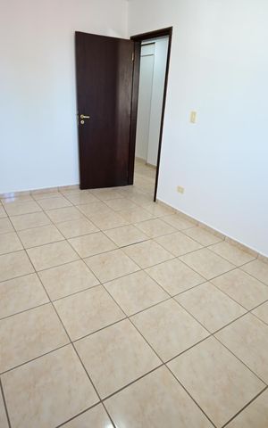 Casa para alugar com 240m², 4 quartos e 4 vagas