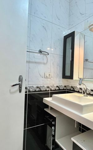 Apartamento à venda com 70m², 2 quartos e 1 vaga Apartamento à venda com 70m², 2 quartos e 1 vagaBanheiro Corredor