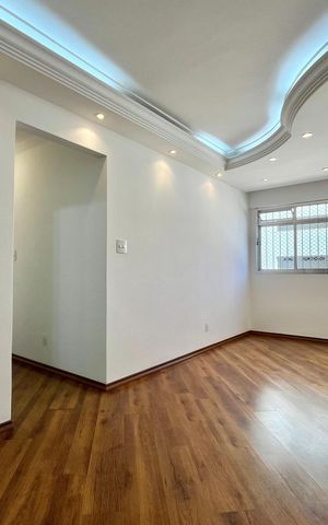 Apartamento à venda com 70m², 2 quartos e 1 vaga Apartamento à venda com 70m², 2 quartos e 1 vagaSala