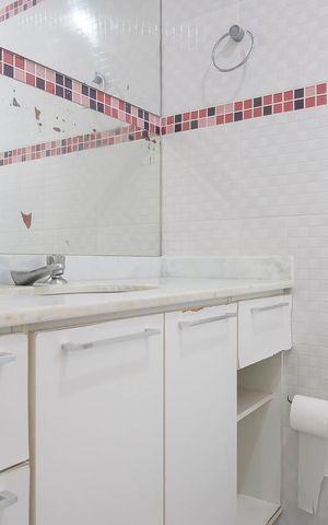 Apartamento para alugar com 64m², 2 quartos e 1 vagaBanheiro da suíte