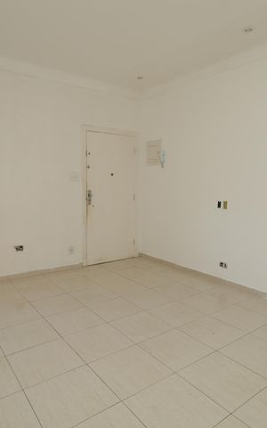Apartamento para alugar com 81m², 2 quartos e sem vagaSala