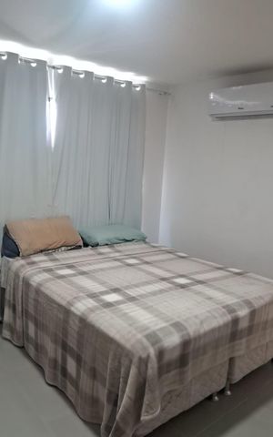 Casa à venda com 140m², 3 quartos e 2 vagas Casa à venda com 140m², 3 quartos e 2 vagasQuarto