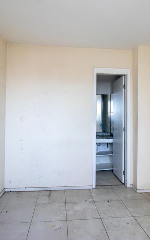 Apartamento à venda com 55m², 2 quartos e 1 vaga Apartamento à venda com 55m², 2 quartos e 1 vagaSuíte