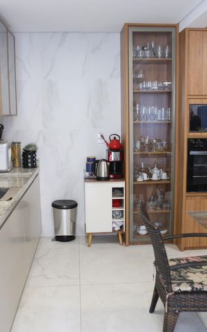 Apartamento à venda com 180m², 3 quartos e 2 vagasCozinha