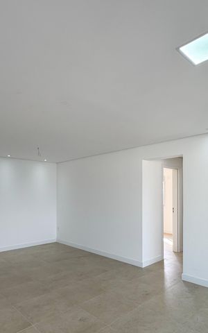 Apartamento para alugar com 137m², 3 quartos e 3 vagas Apartamento para alugar com 137m², 3 quartos e 3 vagasSala