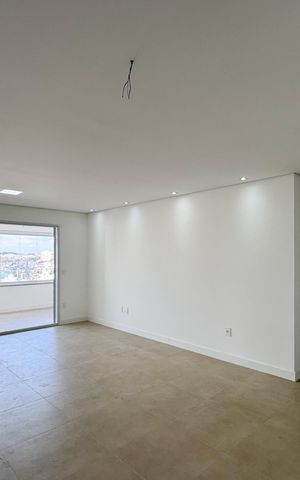 Apartamento para alugar com 137m², 3 quartos e 3 vagas Apartamento para alugar com 137m², 3 quartos e 3 vagasSala