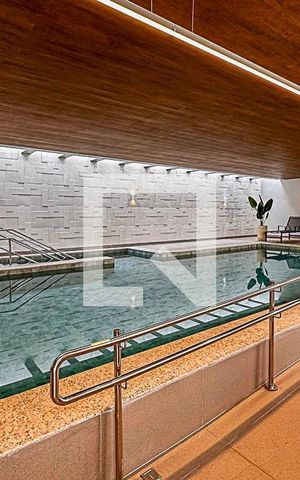 Apartamento para alugar com 137m², 3 quartos e 3 vagas Apartamento para alugar com 137m², 3 quartos e 3 vagasÁrea comum - Salão de festas