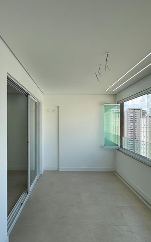 Apartamento para alugar com 137m², 3 quartos e 3 vagas Apartamento para alugar com 137m², 3 quartos e 3 vagasSacada