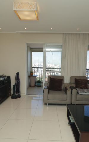 Apartamento à venda com 115m², 3 quartos e 2 vagasSala