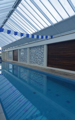Apartamento à venda com 115m², 3 quartos e 2 vagasÁrea comum - Piscina Coberta