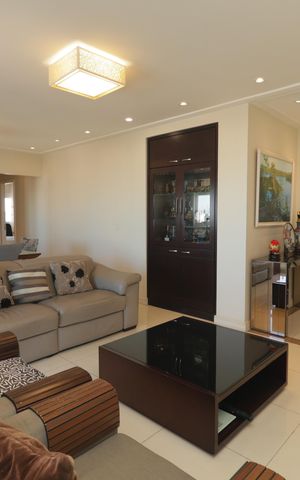 Apartamento à venda com 115m², 3 quartos e 2 vagasSala