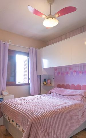 Casa à venda com 260m², 3 quartos e 2 vagas Casa à venda com 260m², 3 quartos e 2 vagasQuarto 2