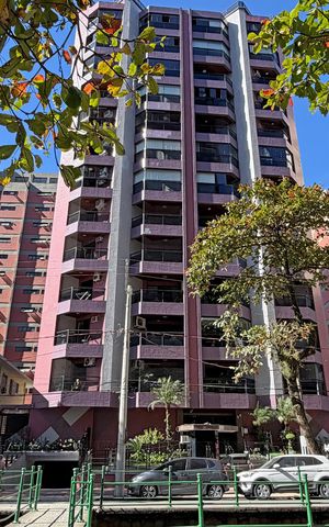 Apartamento para alugar com 70m², 1 quarto e 1 vagaFachada