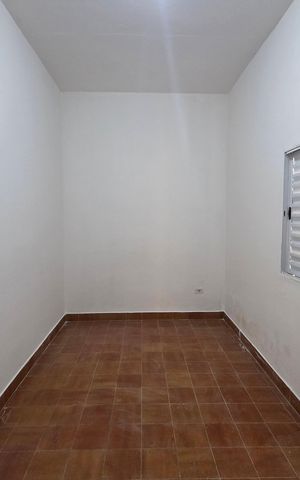 Casa para alugar com 78m², 2 quartos e 2 vagas Casa para alugar com 78m², 2 quartos e 2 vagasQuarto 2