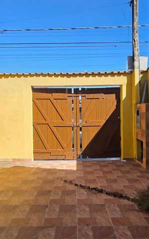 Casa para alugar com 78m², 2 quartos e 2 vagas Casa para alugar com 78m², 2 quartos e 2 vagasÁrea externa