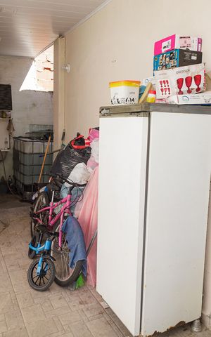 Casa à venda com 250m², 3 quartos e 4 vagas Casa à venda com 250m², 3 quartos e 4 vagasÁrea de Serviço