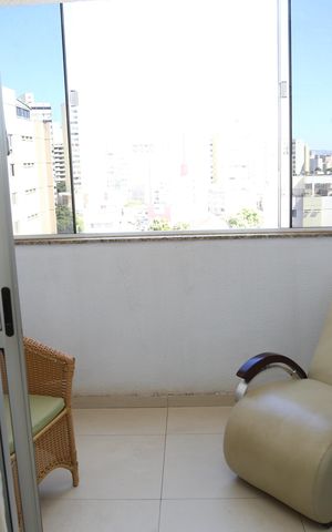 Apartamento à venda com 87m², 2 quartos e 1 vagaVaranda