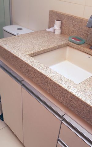 Apartamento à venda com 87m², 2 quartos e 1 vagaDetalhe do Banheiro Social