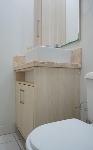 Apartamento à venda com 64m², 2 quartos e 1 vagaBanheiro Corredor