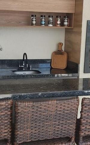 Apartamento à venda com 152m², 4 quartos e 2 vagasChurrasqueira