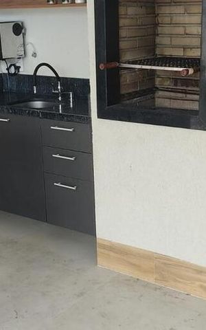 Apartamento à venda com 152m², 4 quartos e 2 vagasChurrasqueira