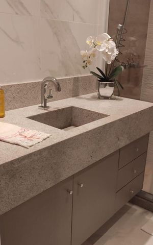 Apartamento à venda com 152m², 4 quartos e 2 vagasBanheiro social