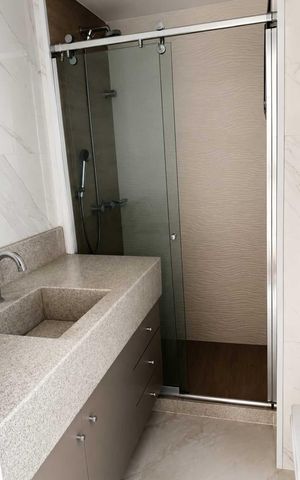 Apartamento à venda com 152m², 4 quartos e 2 vagasBanheiro social