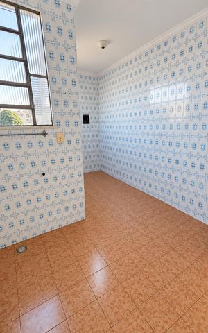 Apartamento para alugar com 126m², 3 quartos e 4 vagas Apartamento para alugar com 126m², 3 quartos e 4 vagasÁrea de serviço