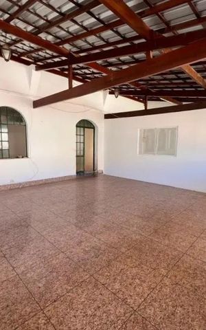 Casa para alugar com 180m², 4 quartos e 2 vagas Casa para alugar com 180m², 4 quartos e 2 vagasÁrea comum