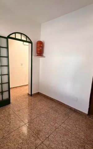 Casa para alugar com 180m², 4 quartos e 2 vagas Casa para alugar com 180m², 4 quartos e 2 vagasSala