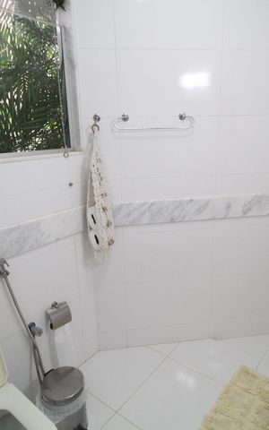 Casa para alugar com 600m², 5 quartos e 4 vagasLavabo