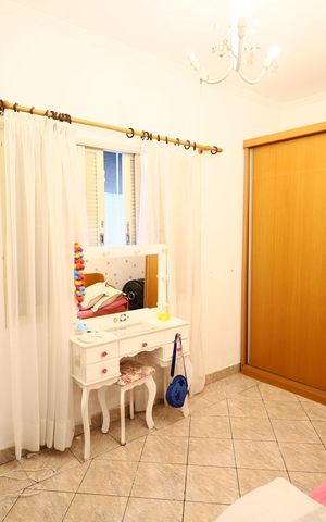 Casa à venda com 157m², 3 quartos e 2 vagasQuarto 2