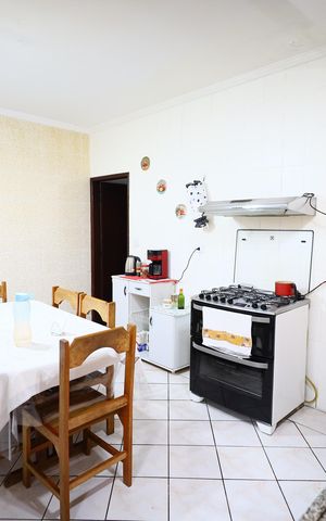 Casa à venda com 157m², 3 quartos e 2 vagasCozinha