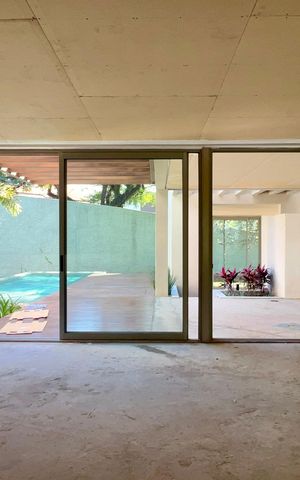 Casa à venda com 799m², 3 quartos e 1 vaga Casa à venda com 799m², 3 quartos e 1 vagaÁrea comum
