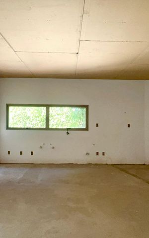 Casa à venda com 799m², 3 quartos e 1 vaga Casa à venda com 799m², 3 quartos e 1 vagaCozinha