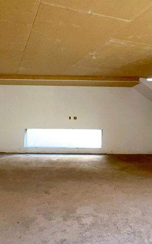Casa à venda com 799m², 3 quartos e 1 vaga Casa à venda com 799m², 3 quartos e 1 vagaSala