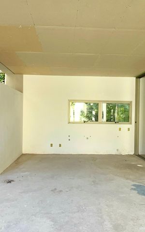 Casa à venda com 799m², 3 quartos e 1 vaga Casa à venda com 799m², 3 quartos e 1 vagaVaranda da Sala