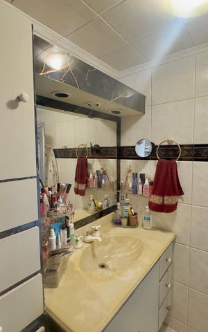 Apartamento à venda com 63m², 2 quartos e 1 vaga Apartamento à venda com 63m², 2 quartos e 1 vagaBanheiro
