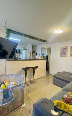 Apartamento à venda com 63m², 2 quartos e 1 vaga Apartamento à venda com 63m², 2 quartos e 1 vagaSala