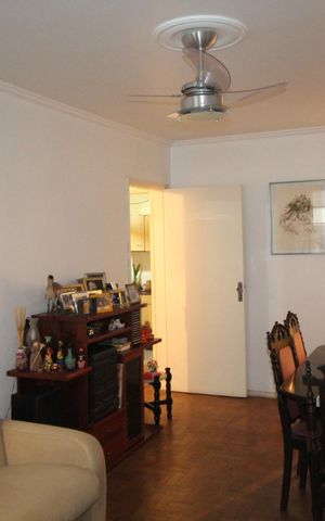 Apartamento à venda com 90m², 3 quartos e 2 vagasSala