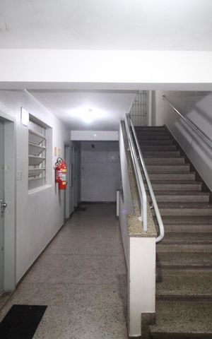 Apartamento à venda com 90m², 3 quartos e 2 vagasCorredor