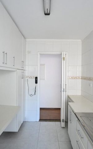 Apartamento à venda com 69m², 2 quartos e 1 vagaCozinha