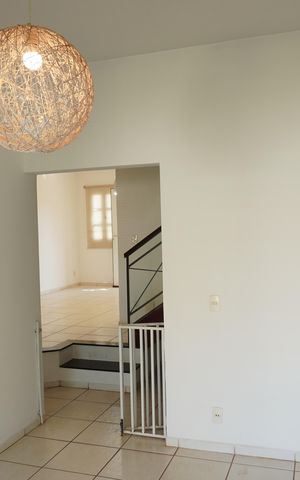 Casa de condomínio para alugar com 150m², 3 quartos e 3 vagasSala 2