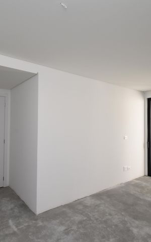 Casa de condomínio à venda com 136m², 3 quartos e 2 vagasSuíte