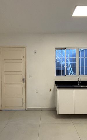 Casa à venda com 130m², 2 quartos e 1 vaga Casa à venda com 130m², 2 quartos e 1 vagaCozinha