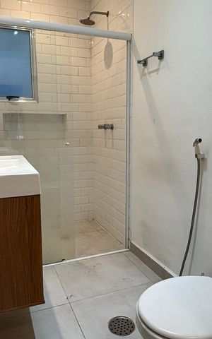 Casa à venda com 130m², 2 quartos e 1 vaga Casa à venda com 130m², 2 quartos e 1 vagaBanheiro